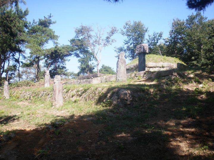 충주 양능길·양여공 묘소