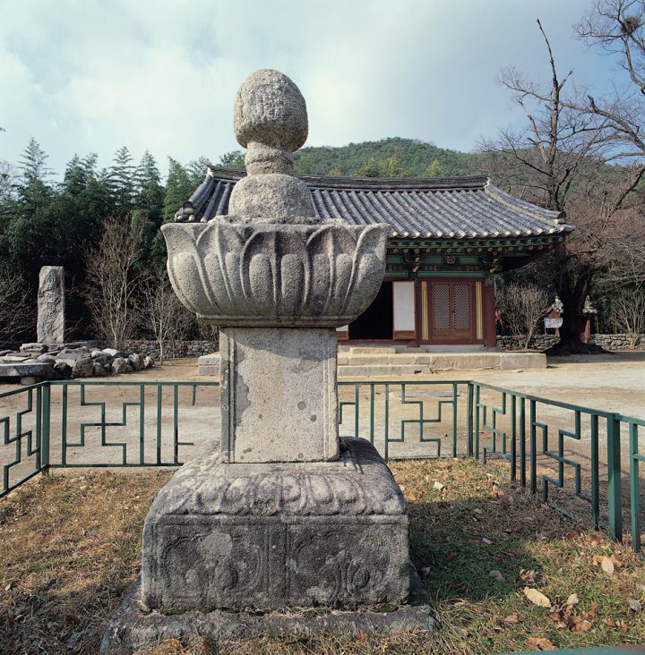 김제 금산사 노주
