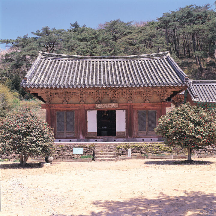 고창 선운사 참당암 대웅전