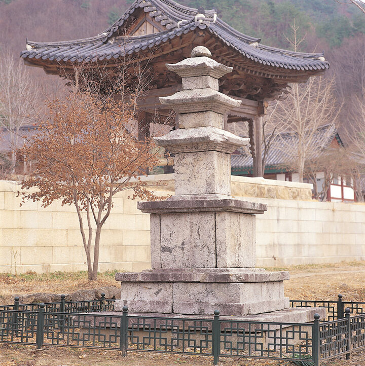 구례 연곡사 삼층석탑