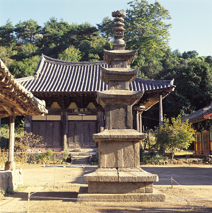 순천 동화사 삼층석탑