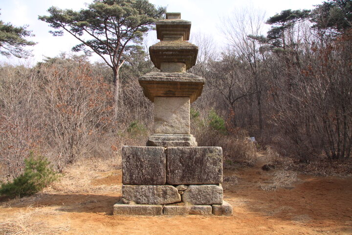 경주 남산 용장계 지곡 제3사지 삼층석탑