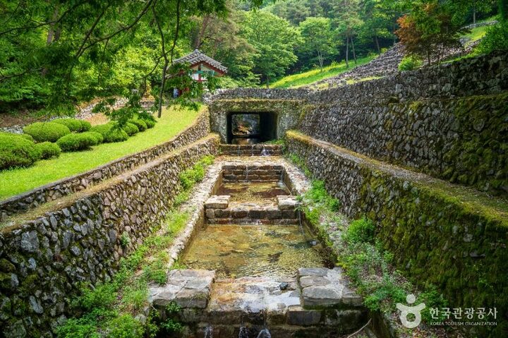 산청 전 구형왕릉
