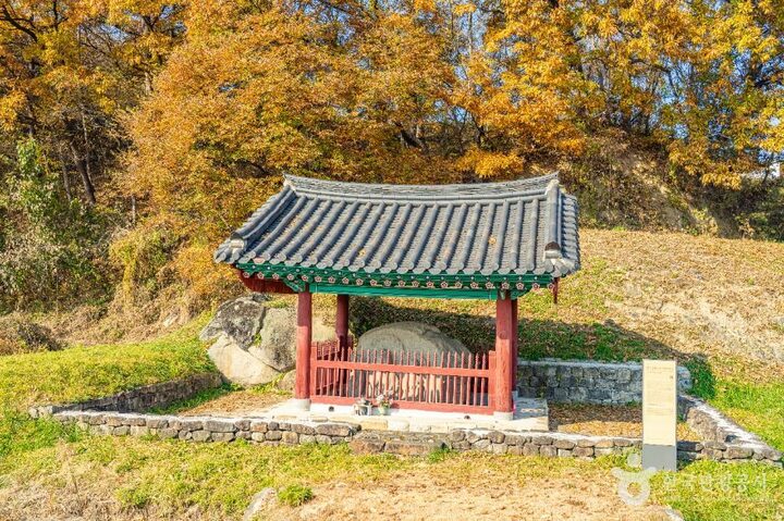 영주_영주 신암리 마애여래삼존상 (1)