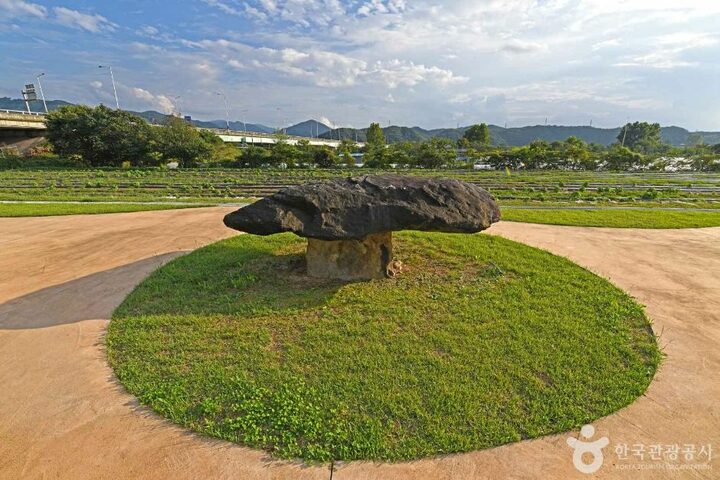 강원_춘천_천전리 지석묘군 (4)