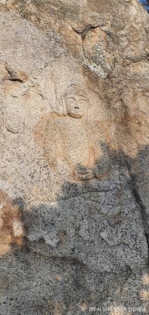 경주_경주 남산 용장사지 마애여래좌상 (3)