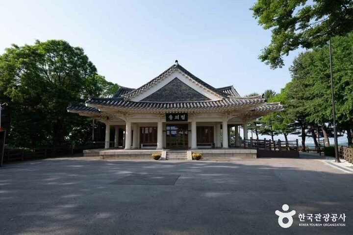 경기_고양_행주산성_외부_5.jpg