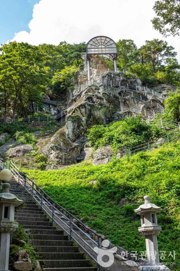 경주_경주 골굴암 마애여래좌상 (1)