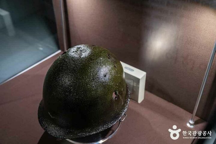 경북_칠곡_칠곡호국평화기념관_내부_4.jpg