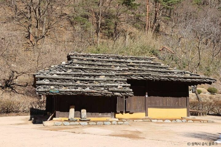 삼척_삼척 신리 너와집과 민속유물 (5)