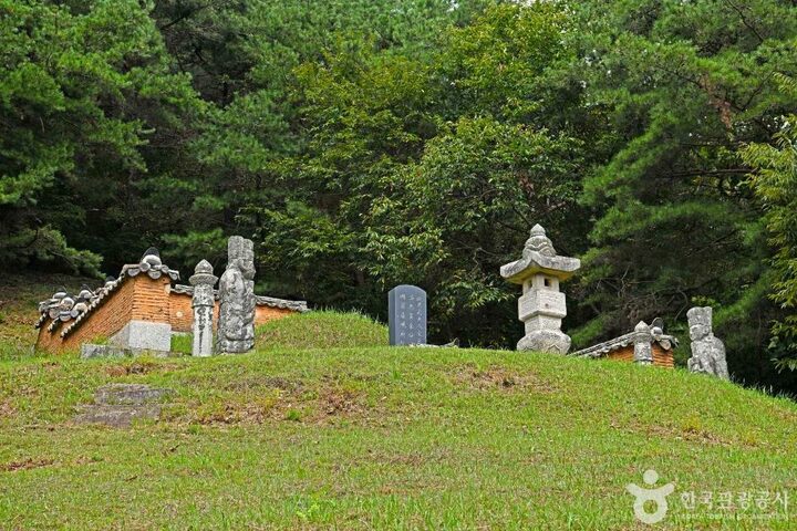 강원_춘천_김청풍부원군묘역 (5)