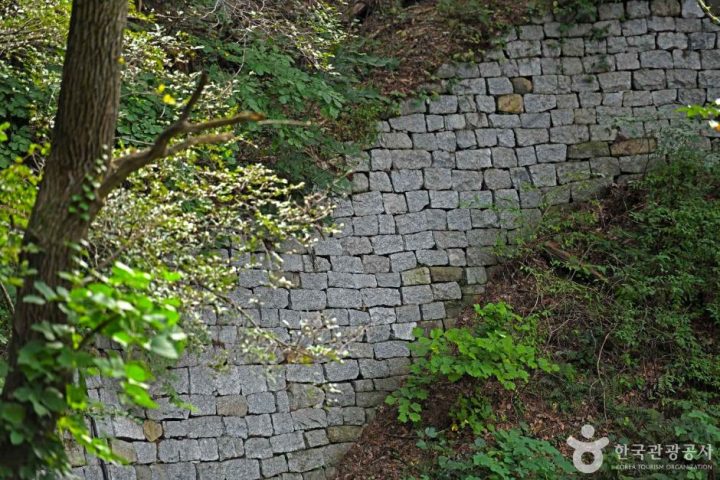 강원_춘천_춘천봉의산성 (2)