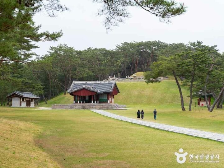 경기_여주_여주 영릉과 영릉_외부_1.jpg