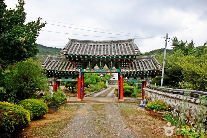 김정선생묘소일원 (13)