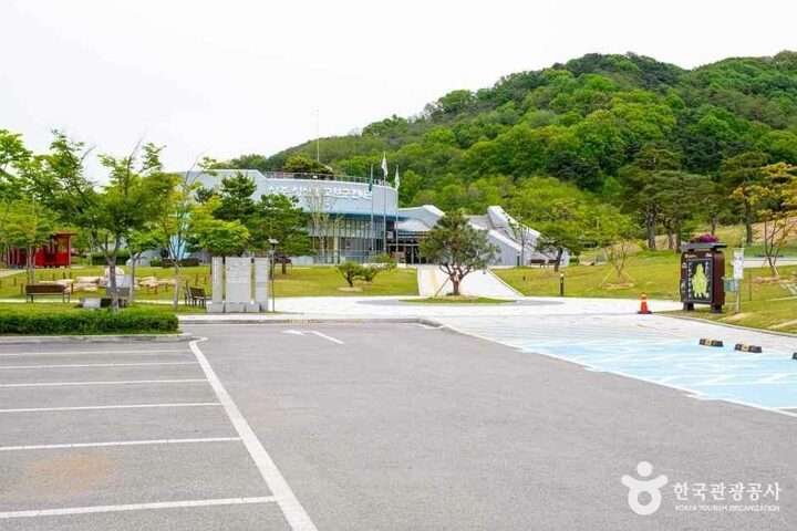 경북_성주_성산동 고분군_외부_1.jpg