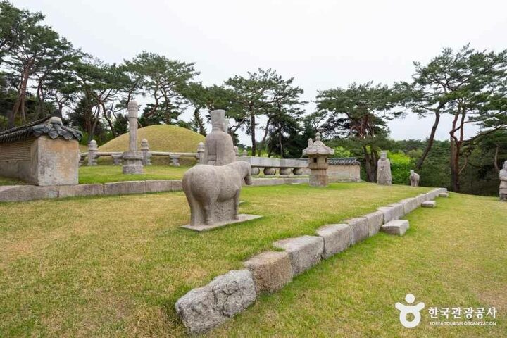 경기_여주_여주 영릉과 영릉_외부_4.jpg