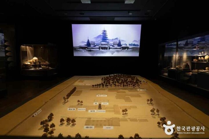 전북_익산_국립익산박물관_내부_1.jpg