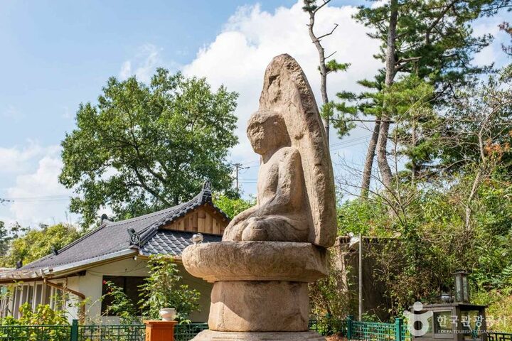 경주_영지석불좌상 (2)