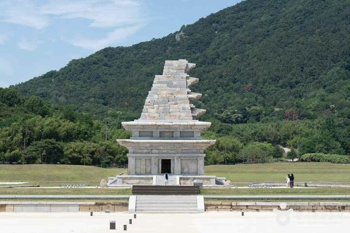 전북_익산_국립익산박물관_외부_1.jpg