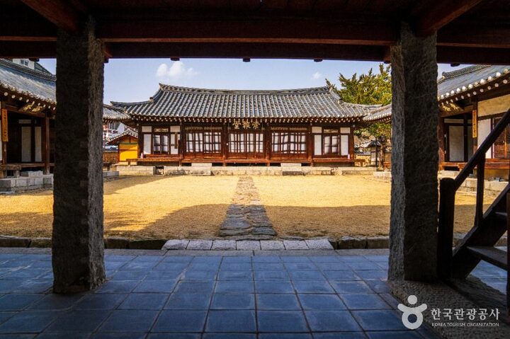 태사묘