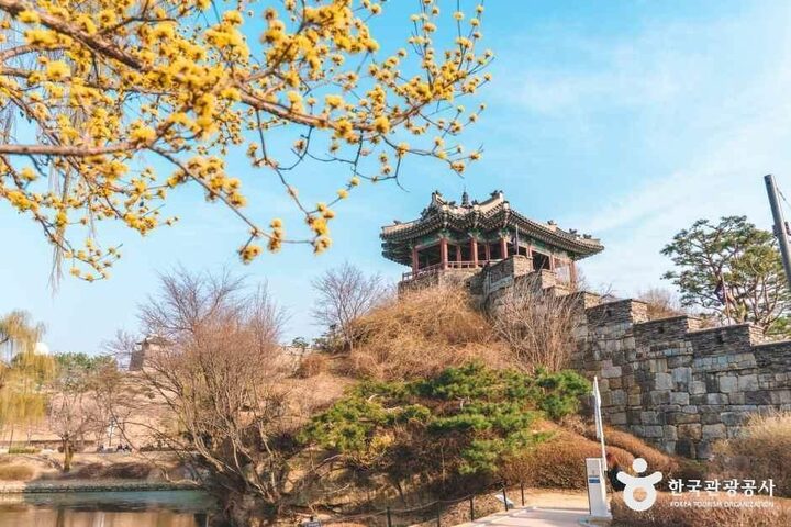 경기_수원_방화수류정(동북각루)_외부_1.jpg