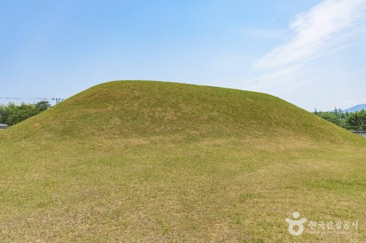 사천_조명군총 (5)