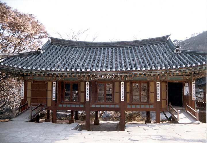 전등사대조루