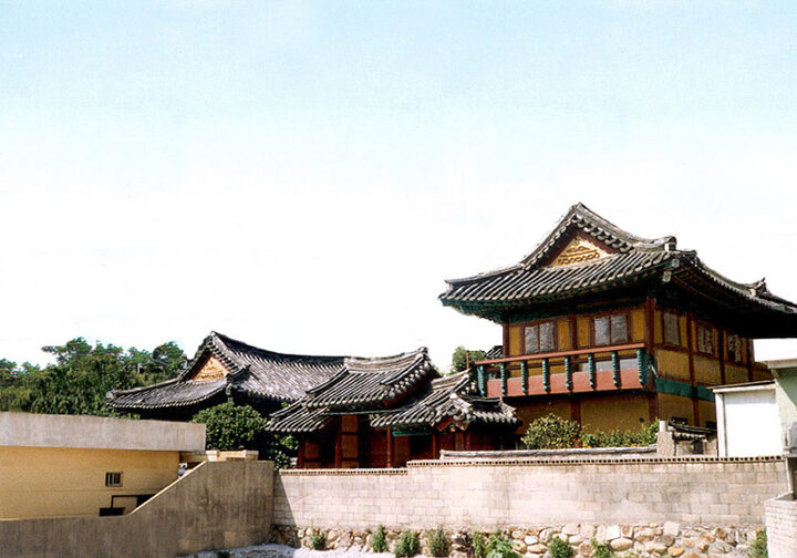 반송삼절사전경