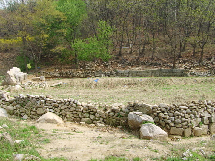 서암사지(정면)