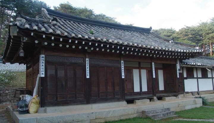 김윤기가옥(사랑채)