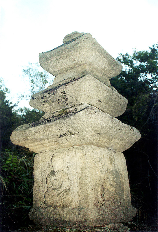 삼층석탑의탑신부