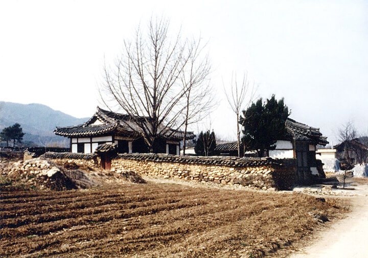 괴산 봉서재