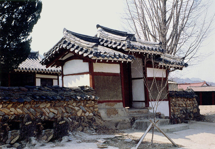 괴산 봉서재
