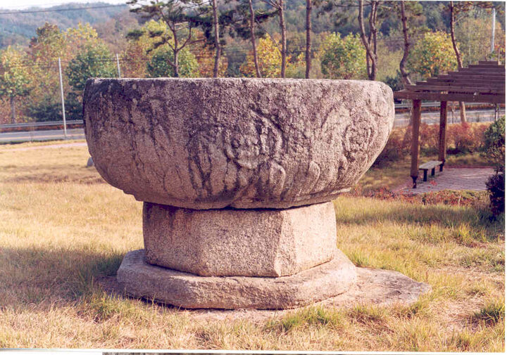 진천교성리연화대좌