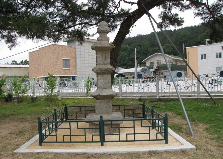 죽향리사지삼층석탑