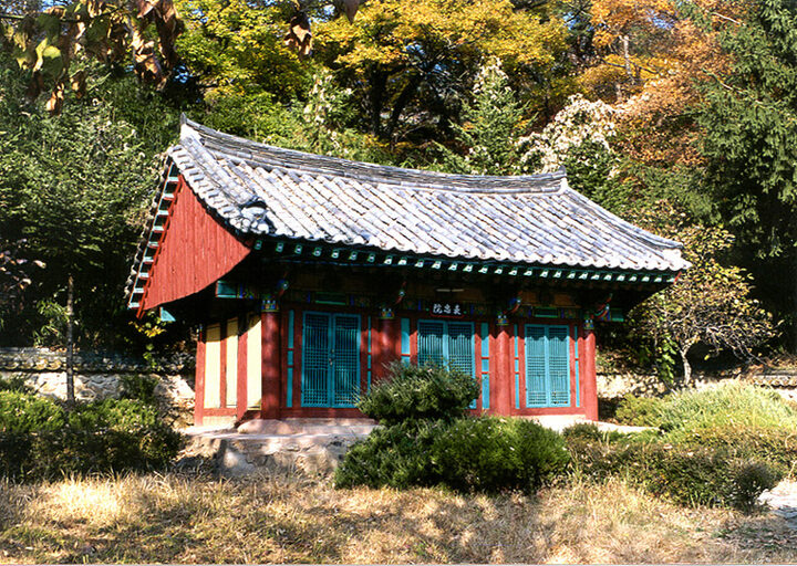 갑사표충원