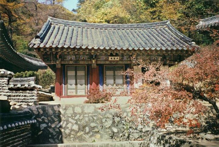 동학사삼성각