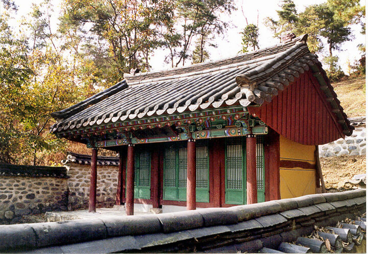 화산영당