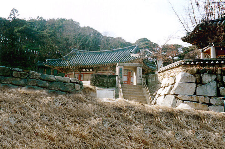 관촉사석문