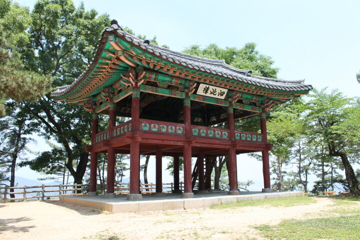 사자루