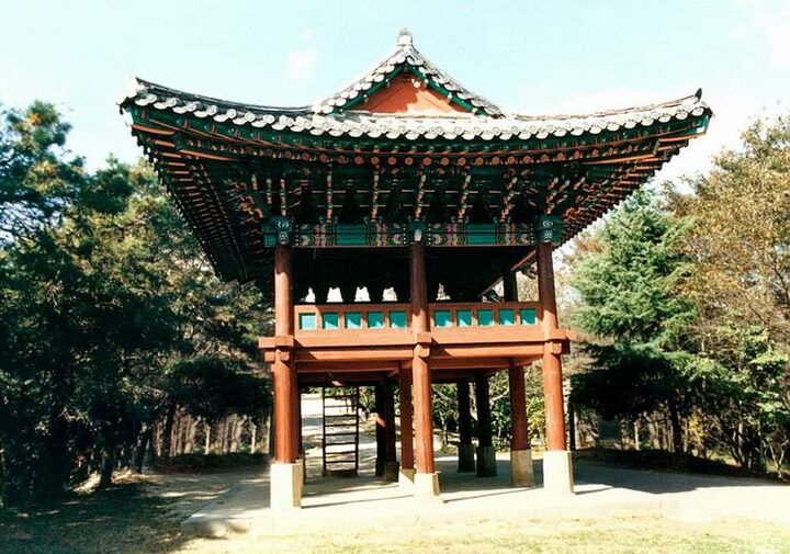 영일루측면