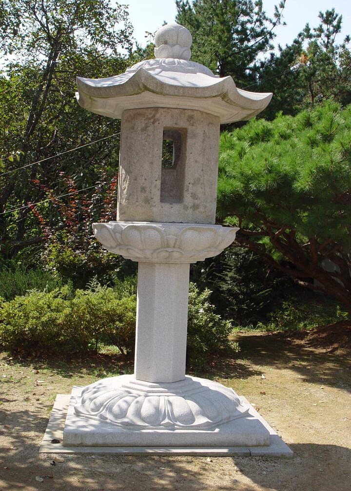 보덕사석등
