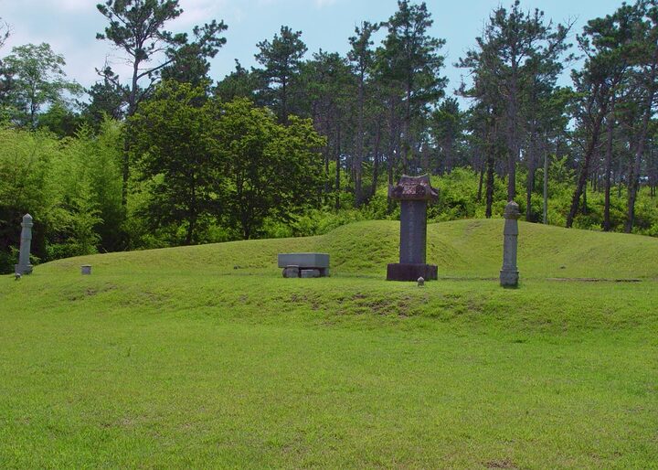 김정희선생묘