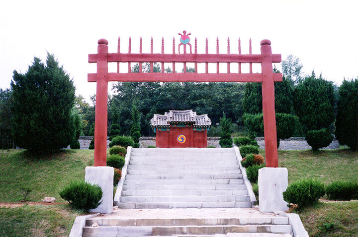 정충신사당