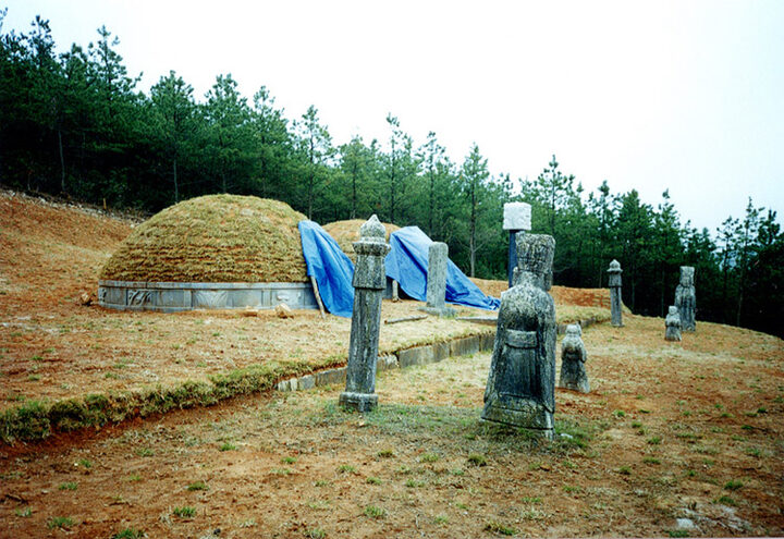 정충신묘