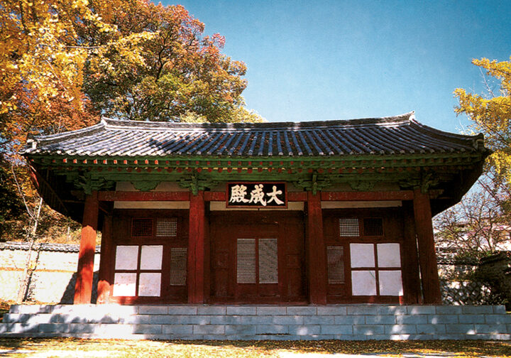 진안향교대성전