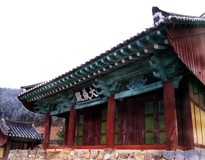 용담향교대성전