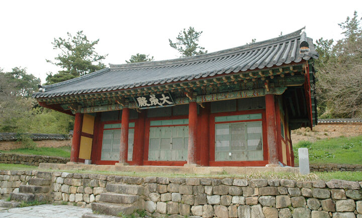 흥덕향교 대성전