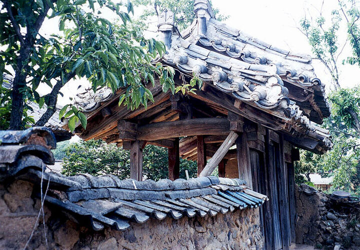 내삼문(전경)