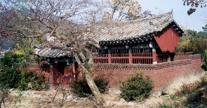 언양김씨삼강정려
